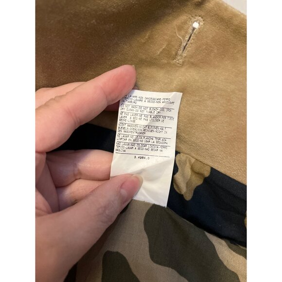 Sisley Mens Camel Velvet Blazer With Camouflage Lining 2-Button Closure Size 44 - Picture 9 of 9